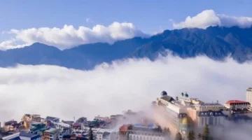 ازدحام سياحي في سابا مع حجز كامل لفندق مو كانغ تشاي